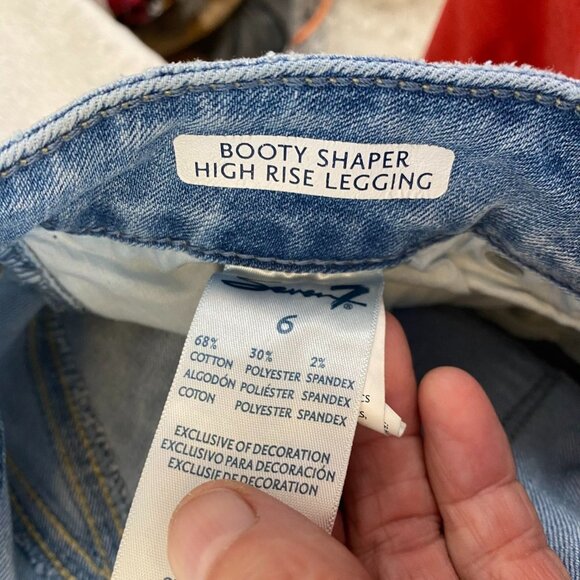 Seven7 Womens Jeans Size 6 Lot of Two Pair Starlette Crop Booty Shape High Rise - Picture 14 of 16